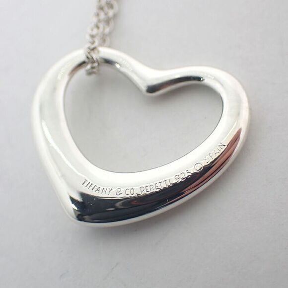 Tiffany & Co 925 Open Heart Pendant Necklace j113-3 - Picture 8 of 10